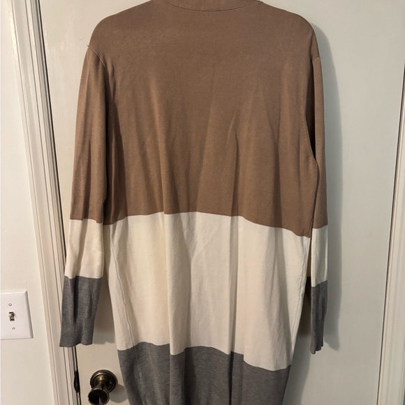 Colorblock Open Front Cardigan - Picture 2 of 3